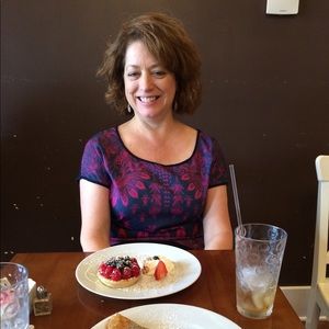 Meet your Posher, Kelly